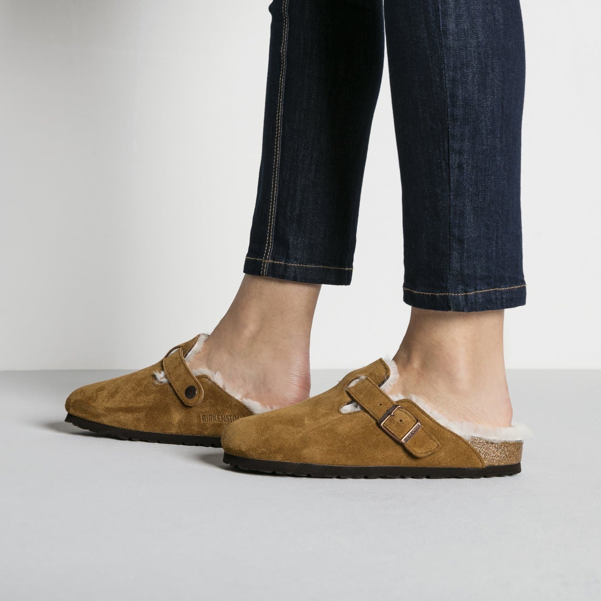 Birkenstock Boston Fourré Mink – Sabots Daim Laine Shearling